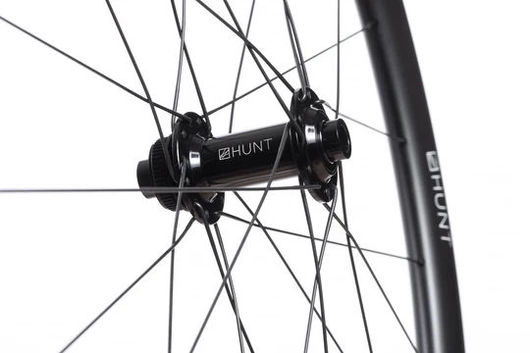 HUNT 30 Carbon Aero Disc Wheelset